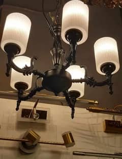 Chandelier With 2 Side Wall Lamp