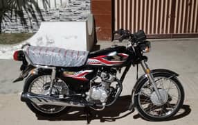 Honda CG 125 2024 First owner Karachi num 03278228900
