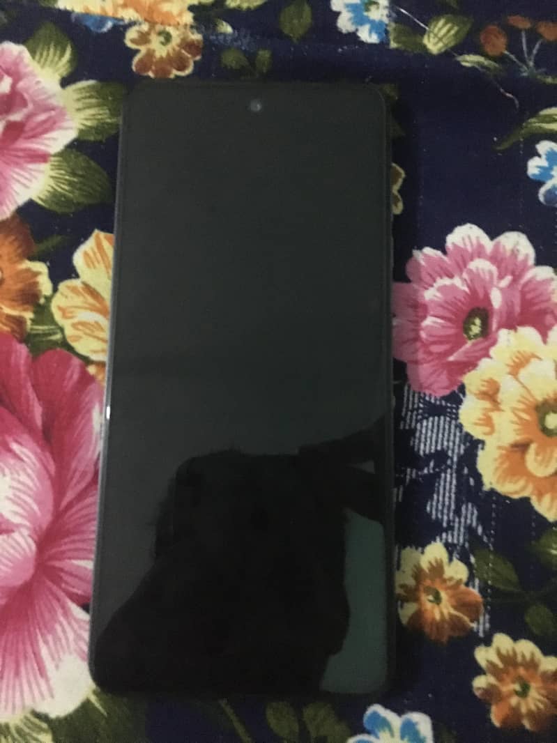 tacno spark 20c all oky best condition with box  8 128 4