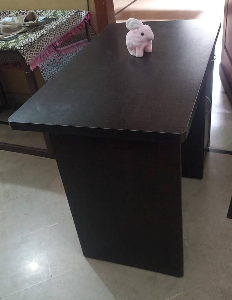 Study Table / Computer Table 1