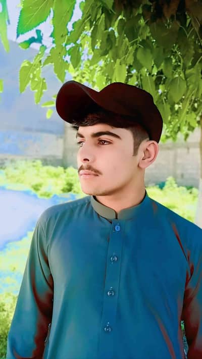 Munsif Khan
