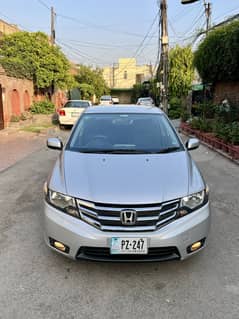 Honda city 2010 like new