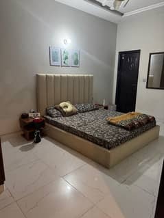 2 Bed Attach Bath Room Tv Lough Kitchen Lower Portion Beautiful Location