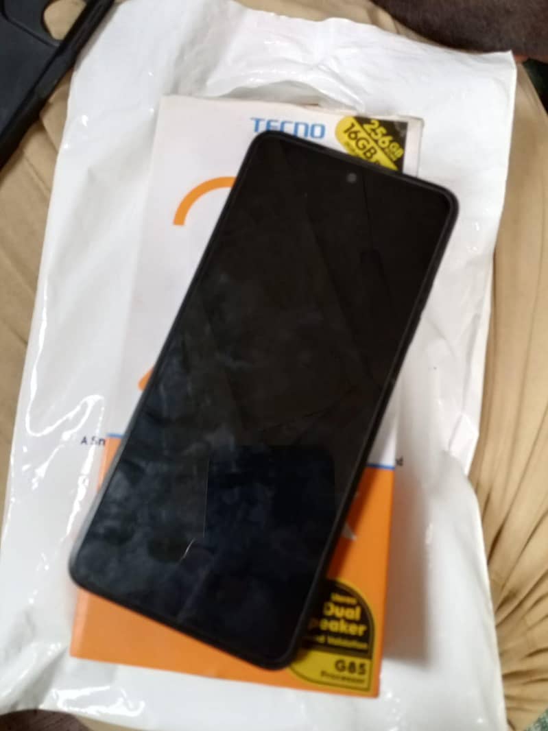 Techno spark 20 in good condition 0