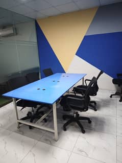 AFFORDABLE  CO-WORKING/OFFICE SPACE