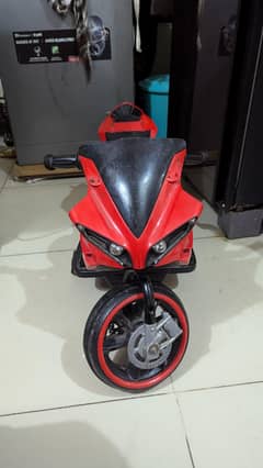 Kids' Motorbike – Good Condition (Not Working Mechanically)