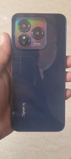 techno sparX 12 GB RaM 256 Memory 50 MP back camera 32 MP selfi camera