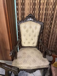 White and off white new chairs