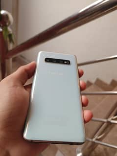 Samsung s10