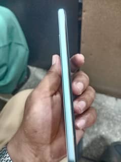 vivo y21 a 4+64