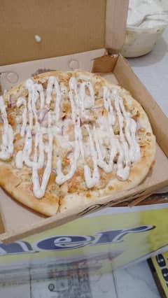 Ek larke ki zaroorat ha fast food Business k liyh