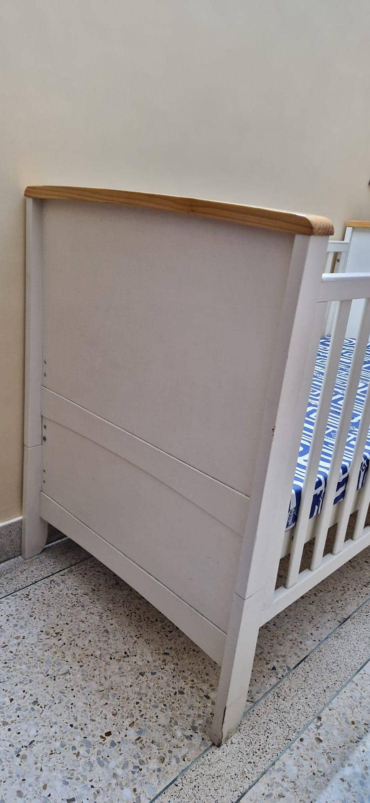 BABY COT 4