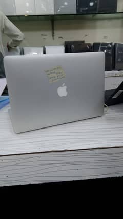 Mackbook for sale