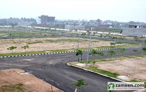 GULSHAN E FLAKNAZ
