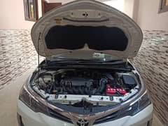 Toyota Corolla GLI Model 2018 White MANUAL full original condition