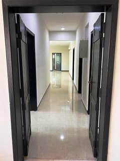 Exclusive Near Mosque & Park Ground Floor Apartment For Sale In Prime Location Call Now