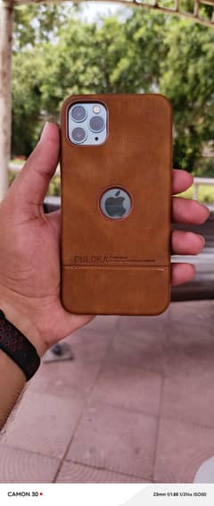 11 pro max JV 64 all ok 83 battery health Peshawar 63000 03249182334