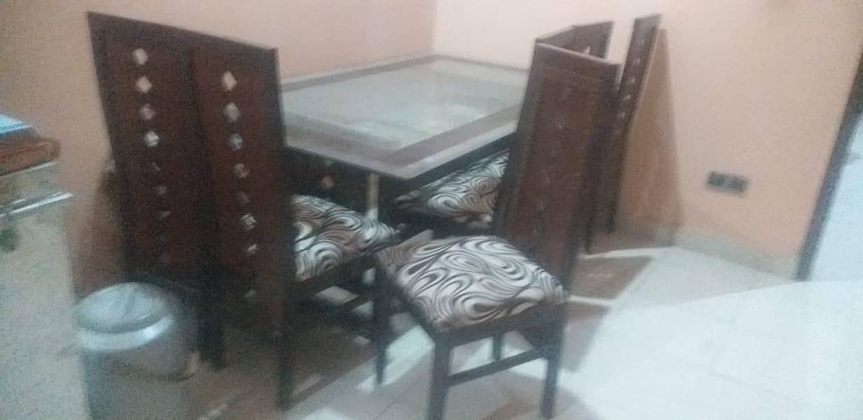 Elegant 6-Seater Dining Table Set – Perfect Condition! 2
