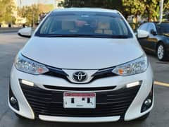 Toyota Yaris 1.5 Model 2022 Ehite Color full original condition