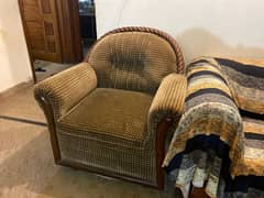 5 seater sofa set in Good Condition