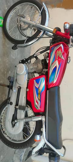 Honda CG 125. Model 22. Islamabad Registered.