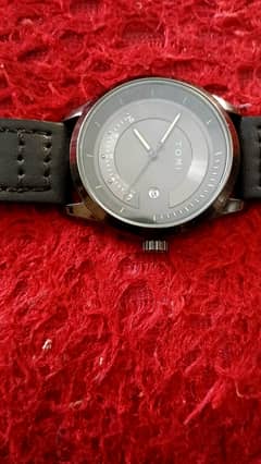 TOMI watch ⌚