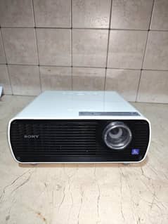 SONY XGA VPL EX100 Projector