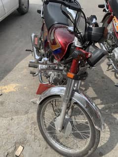 HONDA CD70 2025 model