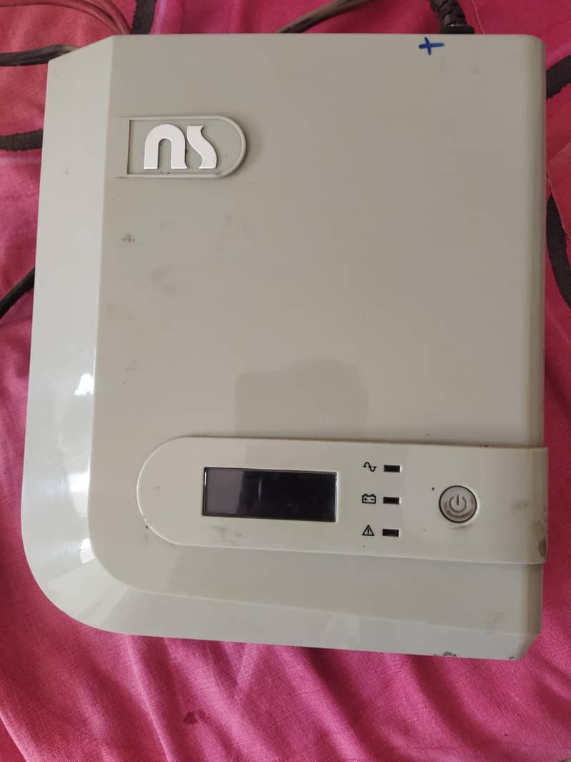 ups . . mppt . . . solar plates. . complete setup 3