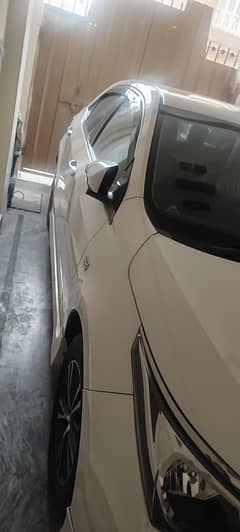 Corolla Altis X 1.6 Manual