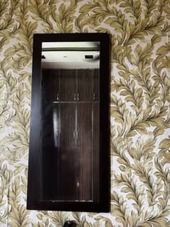 Wall hanging mirror