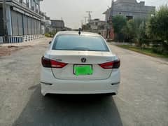 AlSVin first owner car hai 100% okay and in excellent condition.