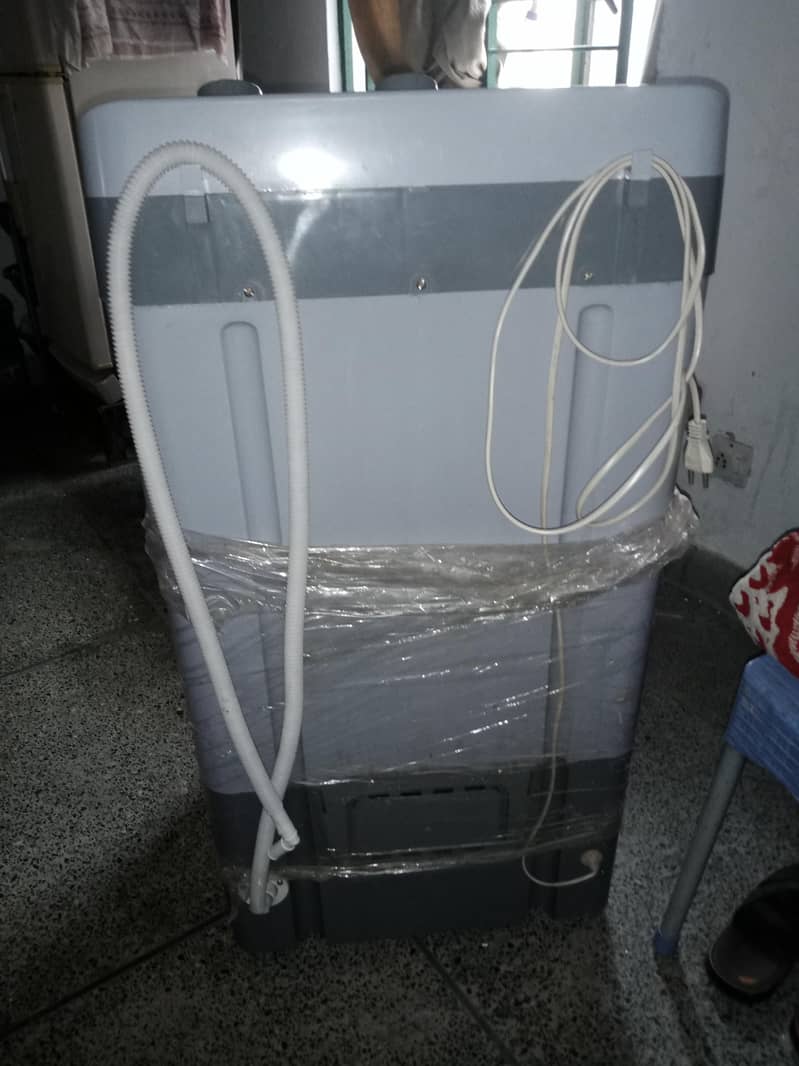 Spinner/Dryer Machine 0