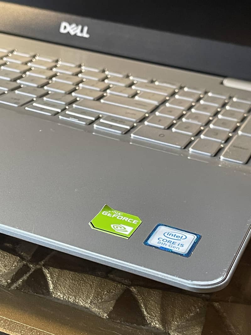 Dell Laptop with 2GB Graphics | Core i5 - 8th Generation Quad Core 1