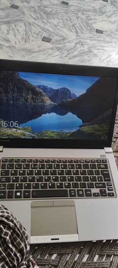 Toshiba laptop for sale Ram 8GB  Hard 128 GB icore5 4rth generation