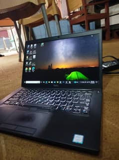 Dell Latitude 7490 i7 8th generation intel UHD Graphics 620 8/256