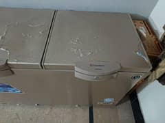 dawlance d frezer in good working and good condition