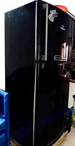 Dawlance Refrigerator with Insect Repellent Technology