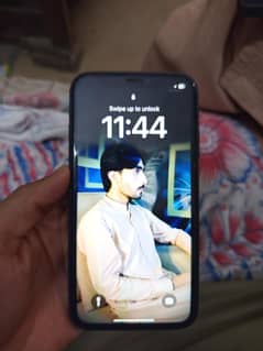 Iphone 11 Jv with Original charger