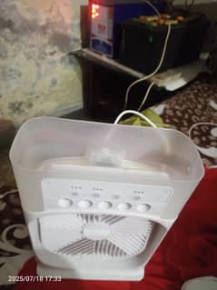 Mini cooling fan