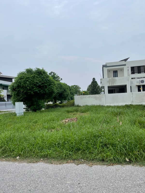 DHA PHASE 7 U BLOCK PLOT NO 1217 2
