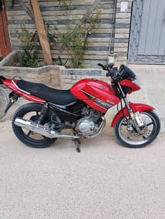 Yamaha ybr125