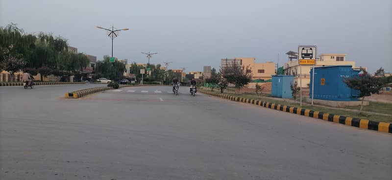 Bahria Enclave Sector N Not Develop 5 Marla Plot For Sale Heighted Location Plot 1