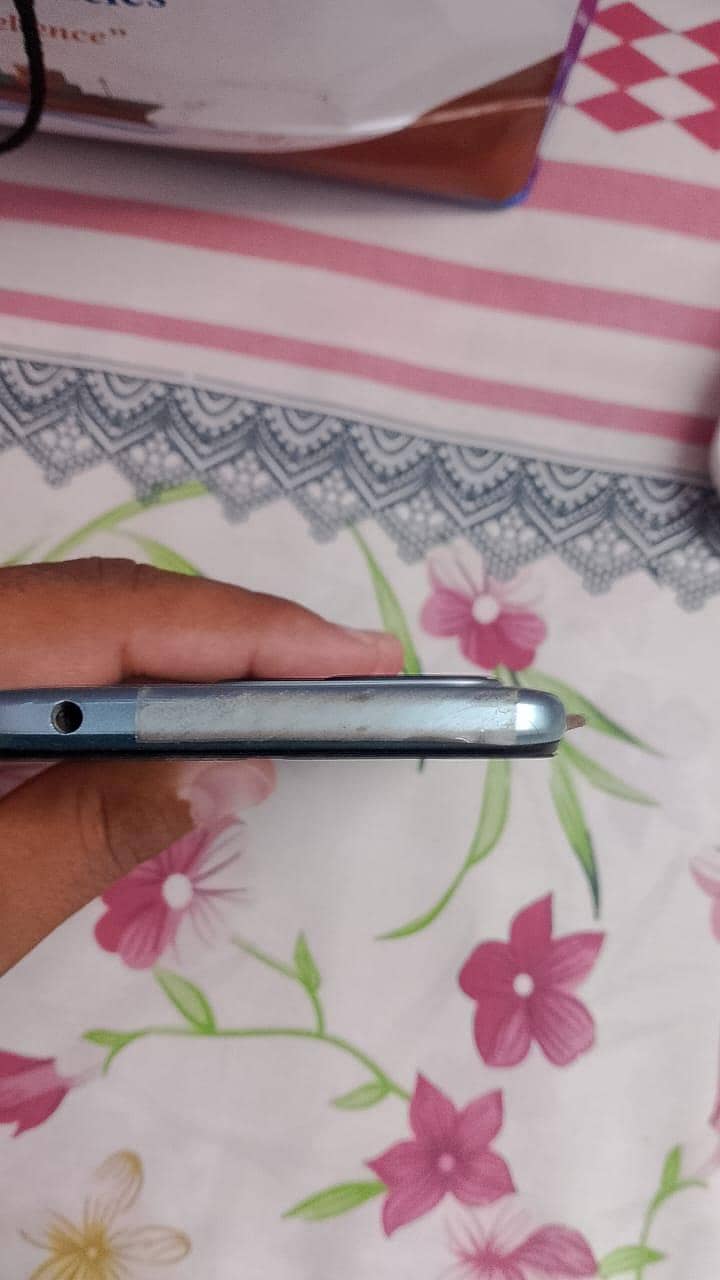 Redmi 10 c 128gb clean condition without scratch normal gaming 3