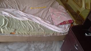 Deco Bed At Cheap Rates
