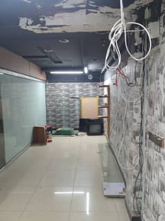 I-8 300 SQ/FT Lower Ground Shop for rent