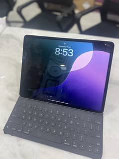 iPad Pro m1 12.9 5th generation