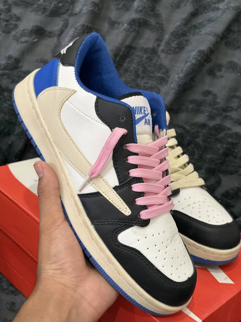 Travis Scot Fragment lows 3