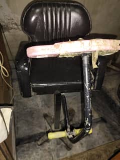 salon chairs