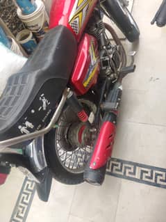 Honda 125 Lahore number